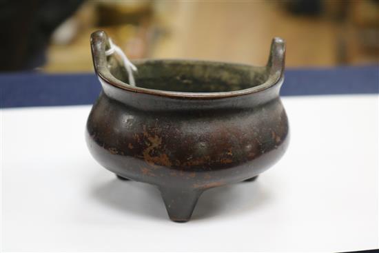 A Chinese bronze ding censer diameter 8cm height 7cm